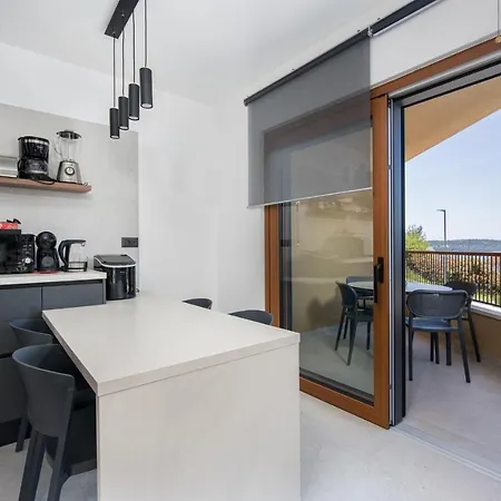 Oleander Urban Suites, High-Speed Internet, Beach At 250, Pet Friendly Trogir Extérieur photo