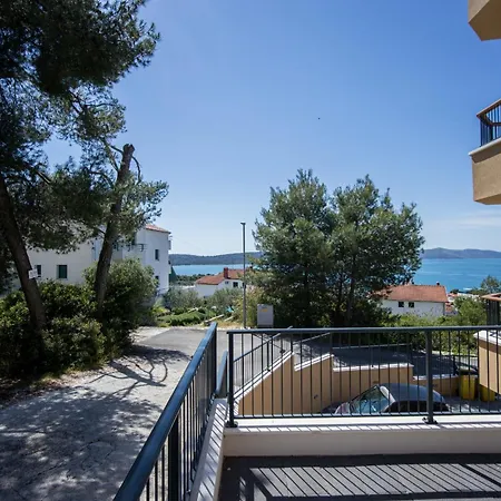 Oleander Urban Suites, High-Speed Internet, Beach At 250, Pet Friendly Trogir Chambre photo